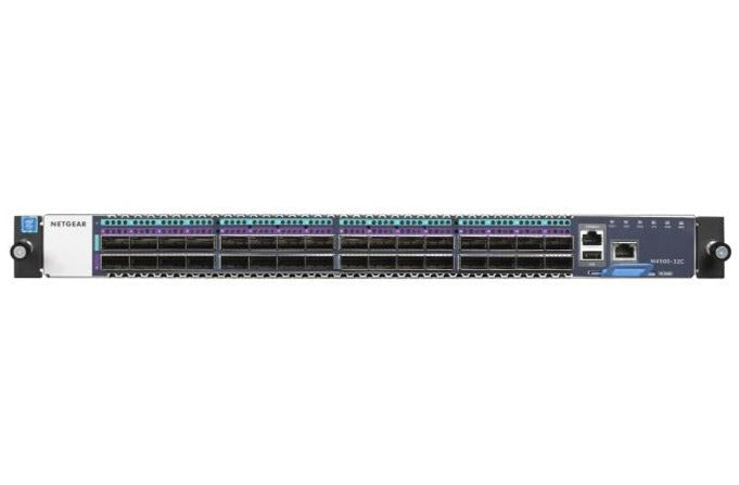 Netgear M4500-32C 32-port Gigabit Ethernet Switch, Managed, L3, 32x100 Gigabit QSFP28 - CSM4532-100NAS