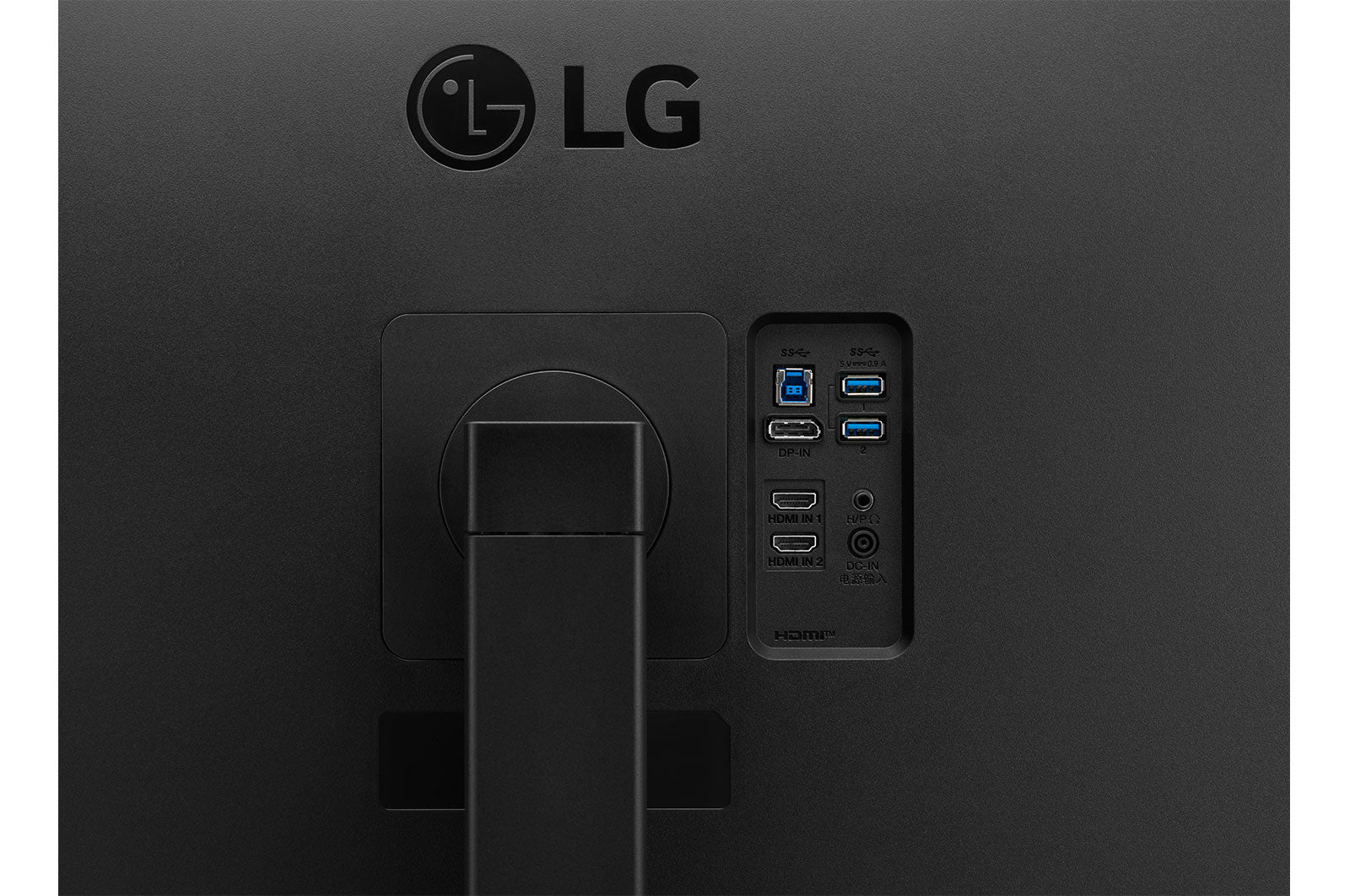 LG 31.5" 4K UHD LED Gaming LCD Monitor, 16:9, 5ms, 1K:1-Contrast - 32BN67U-B